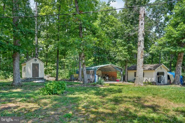313 KNIGHT DR, White Post, VA 22663
