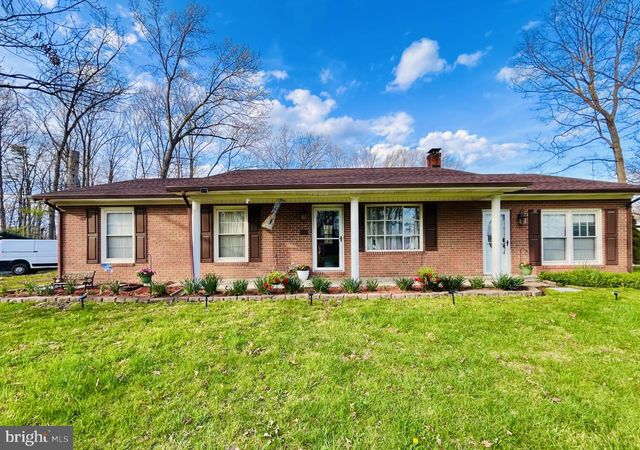 313 KNIGHT DR, White Post, VA 22663