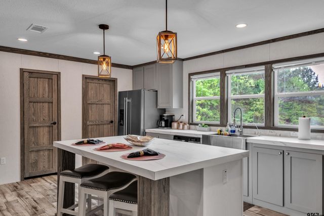 4976 S FM 315, Chandler, TX 75758