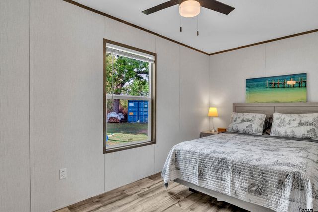 4976 S FM 315, Chandler, TX 75758