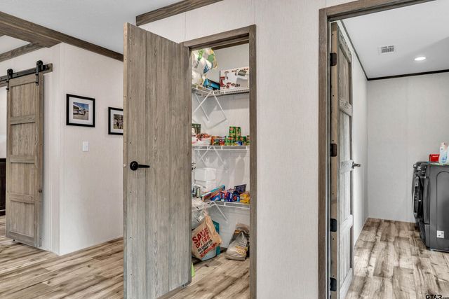 4976 S FM 315, Chandler, TX 75758