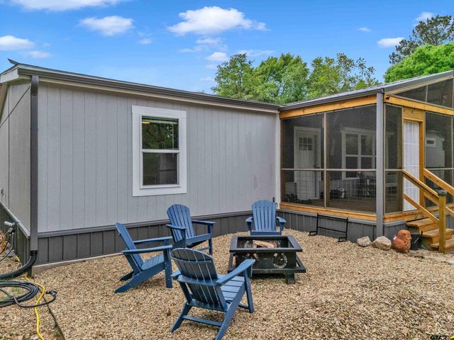 4976 S FM 315, Chandler, TX 75758