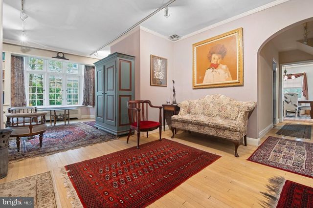 1213 ROUNDHILL RD, Baltimore, MD 21218