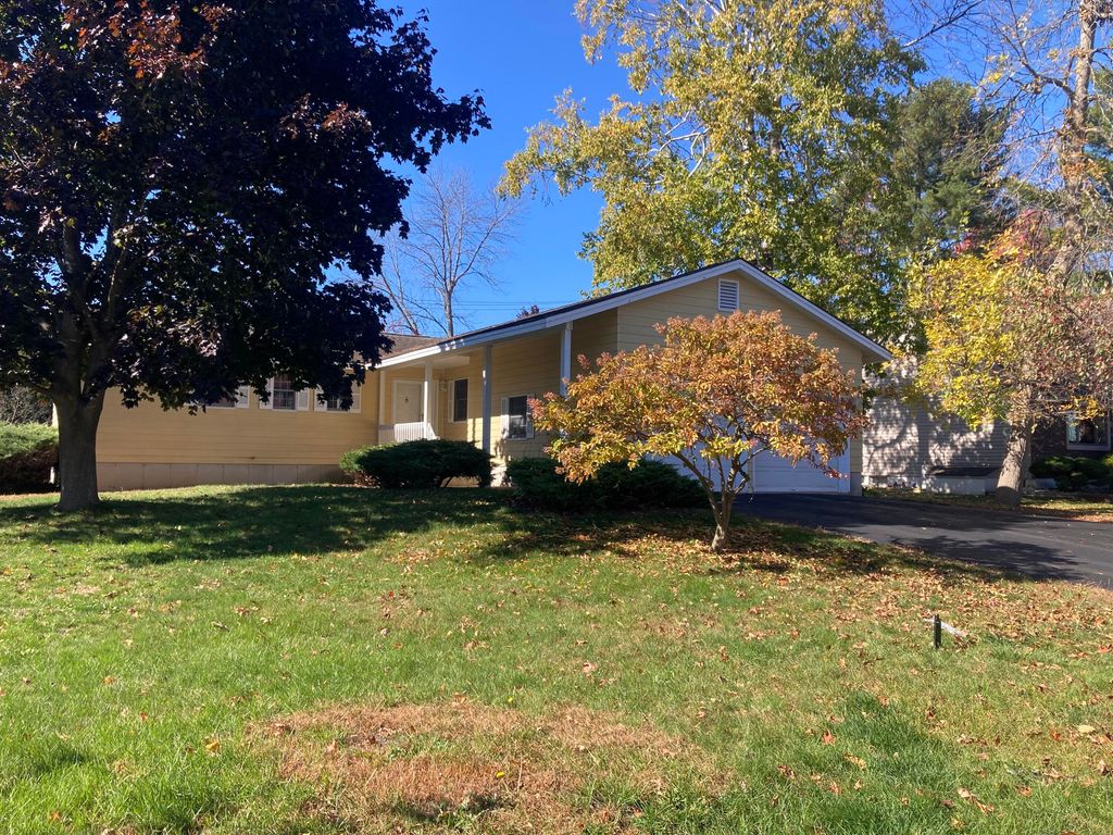 5 Erin Avenue, Plattsburgh, NY 12901