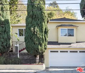 2610 Griffith Park Boulevard, Los Angeles, CA 90039