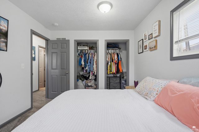3300-3302 Fairman Circle, Manhattan, KS 66503