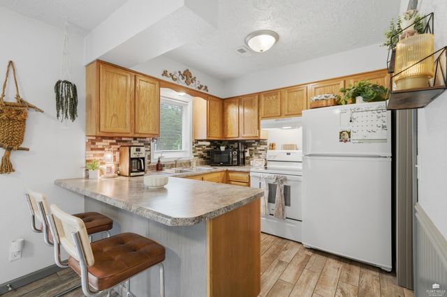 3300-3302 Fairman Circle, Manhattan, KS 66503
