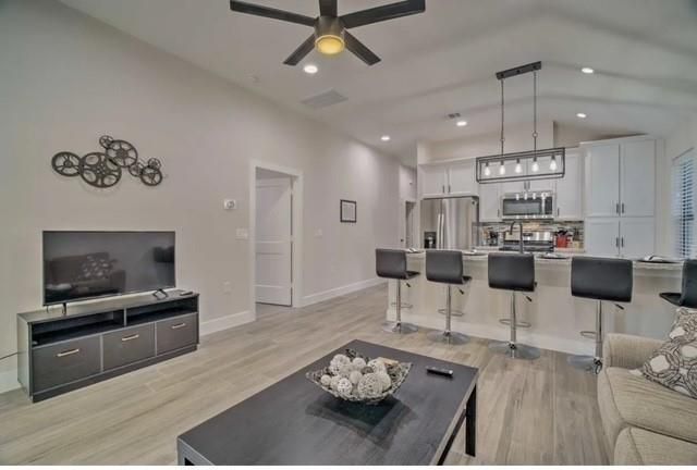 13026 Walden Road, Montgomery, TX 77356