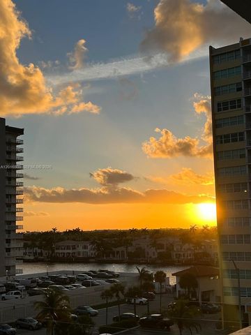 1601 S Ocean Drive 605, Hollywood, FL 33019