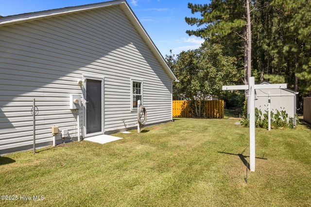 5820 County Line Road, New Bern, NC 28562
