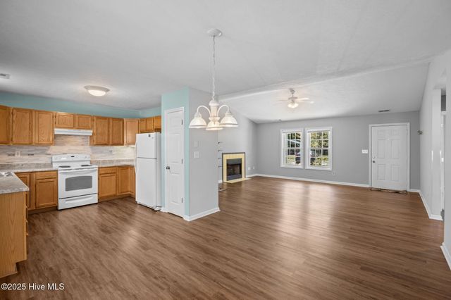 5820 County Line Road, New Bern, NC 28562