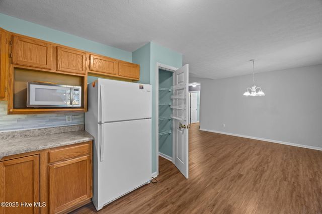 5820 County Line Road, New Bern, NC 28562