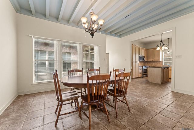 1310 Lake Pointe Ave, Zachary, LA 70791