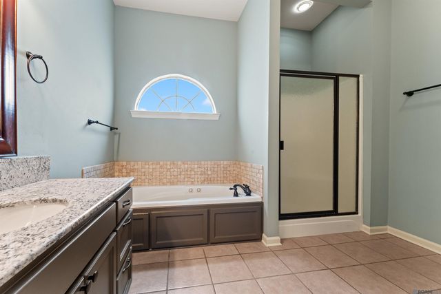 1310 Lake Pointe Ave, Zachary, LA 70791