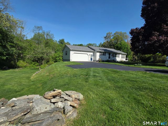 253 Liberty Highway, Putnam, CT 06260