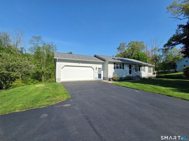 253 Liberty Highway, Putnam, CT 06260
