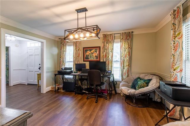 22242 Ball Park RD, Newsoms, VA 23874