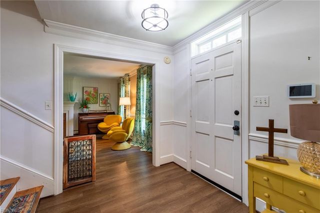 22242 Ball Park RD, Newsoms, VA 23874