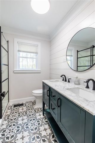 22242 Ball Park RD, Newsoms, VA 23874