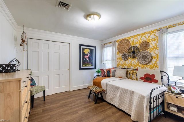 22242 Ball Park RD, Newsoms, VA 23874