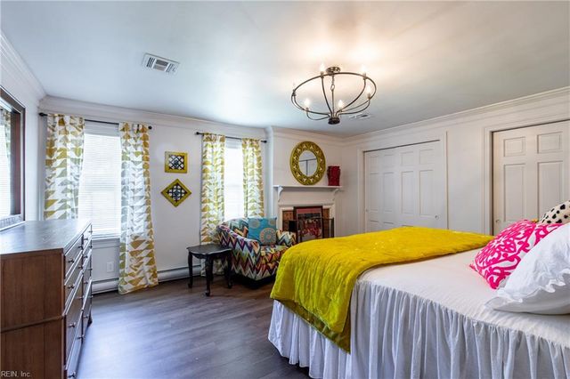 22242 Ball Park RD, Newsoms, VA 23874