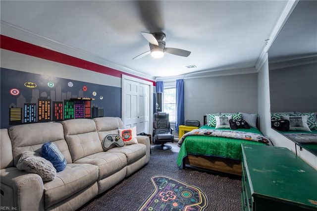 22242 Ball Park RD, Newsoms, VA 23874