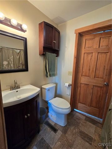 1955 State Rte 12, Marshall, NY 13480