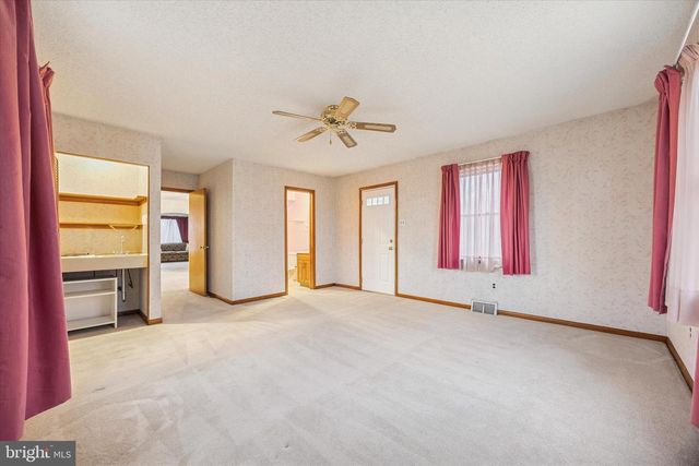 422 W MORELAND AVE, Hatboro, PA 19040