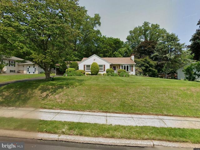 422 W MORELAND AVE, Hatboro, PA 19040