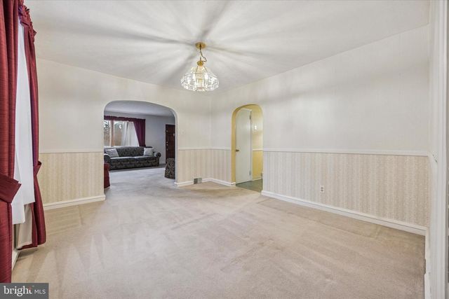 422 W MORELAND AVE, Hatboro, PA 19040