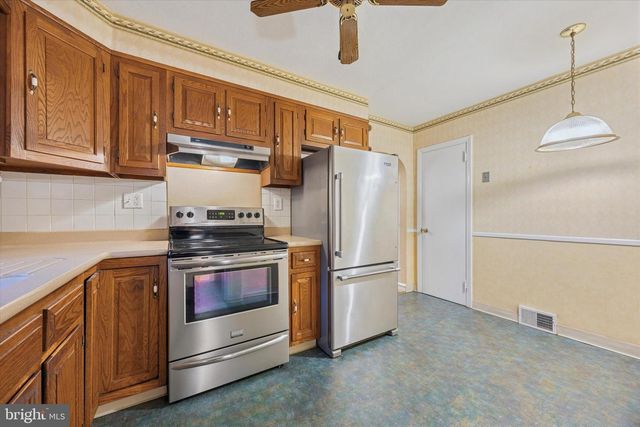 422 W MORELAND AVE, Hatboro, PA 19040