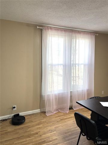 325 Prairie Street, Greenville, IL 62246