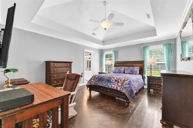 6 Breeghle Lane, Bella Vista, AR 72714
