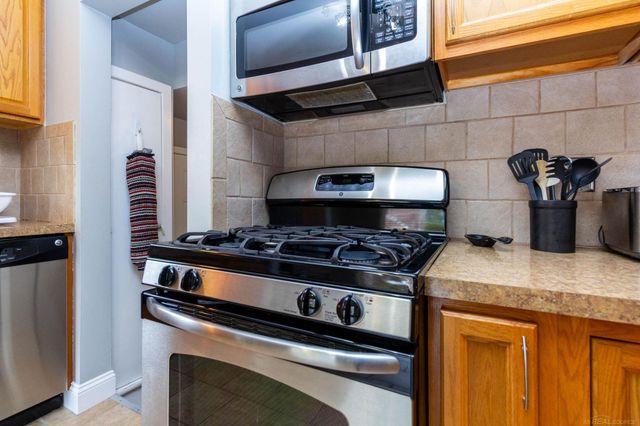 21526 Englehardt Street, St Clair Shores, MI 48080