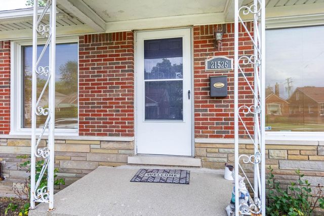 21526 Englehardt Street, St Clair Shores, MI 48080