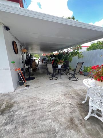 1351 SW 70th Ave, Miami, FL 33144