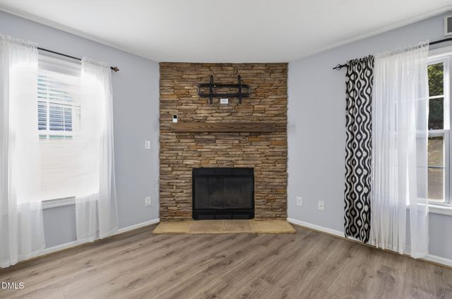 6512 Ten-Ten Road, Apex, NC 27539