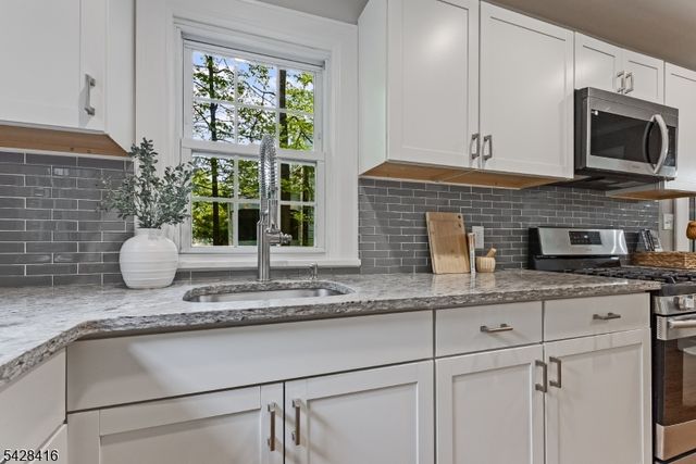 19 Wisteria Terrace, Morristown Town, NJ 07960