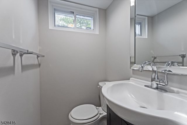 19 Wisteria Terrace, Morristown Town, NJ 07960