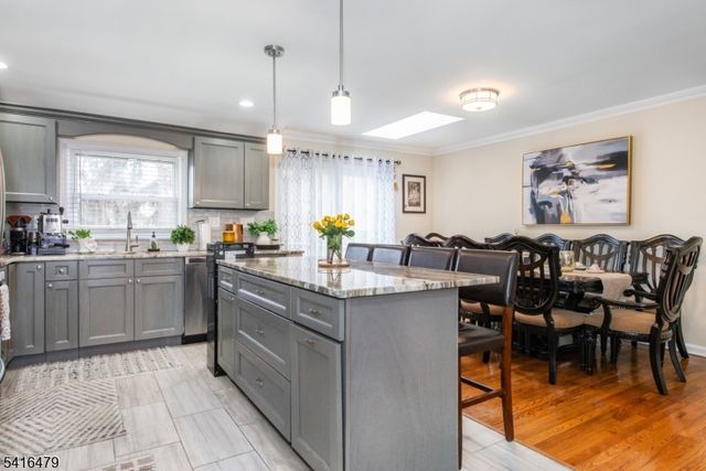 64 Pine St, Newton Town, NJ 07860