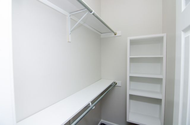 209 Newport Cove Ct, Thompsons Station, TN 37179