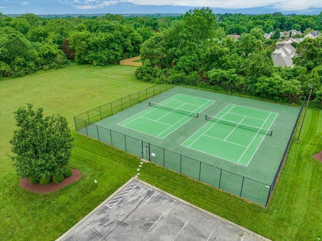 209 Newport Cove Ct, Thompsons Station, TN 37179