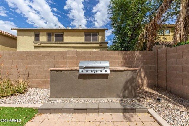 3828 E Bridgeport Parkway, Gilbert, AZ 85295