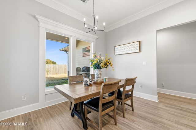 306 Canehaven Boulevard, Youngsville, LA 70592