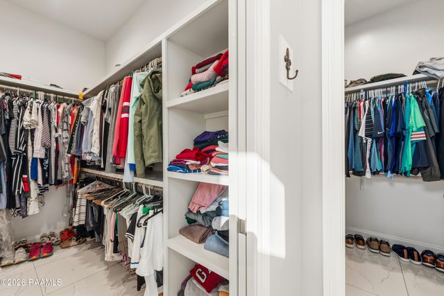 306 Canehaven Boulevard, Youngsville, LA 70592