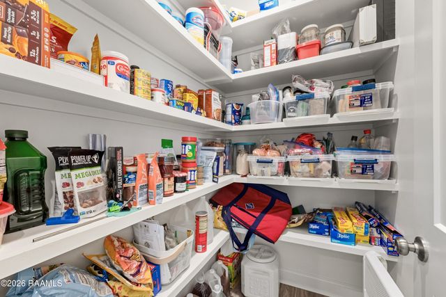 306 Canehaven Boulevard, Youngsville, LA 70592