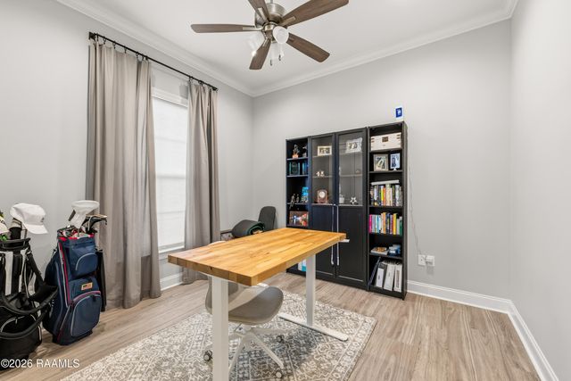 306 Canehaven Boulevard, Youngsville, LA 70592