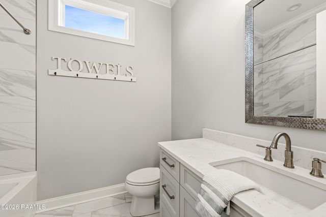 306 Canehaven Boulevard, Youngsville, LA 70592