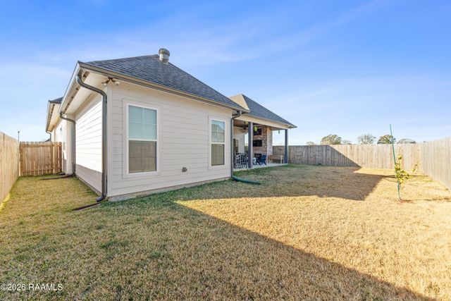 306 Canehaven Boulevard, Youngsville, LA 70592