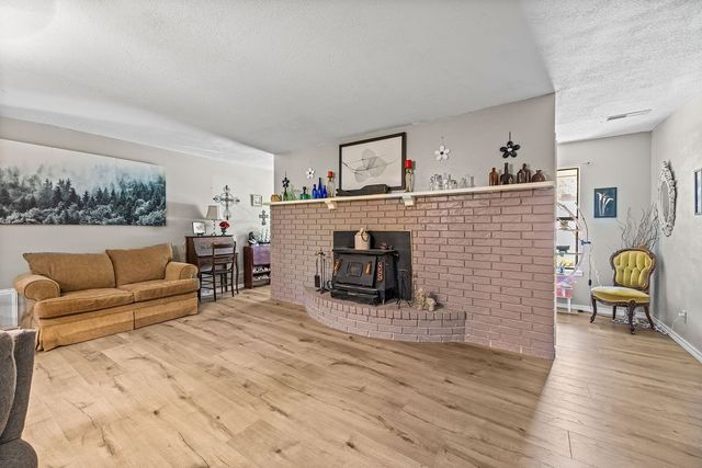 3006 Westmoreland Avenue, Springdale, AR 72762